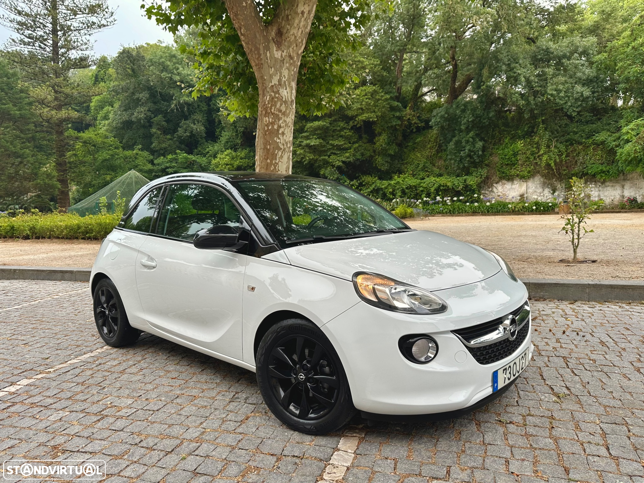 Opel Adam 1.2 Glam - 2