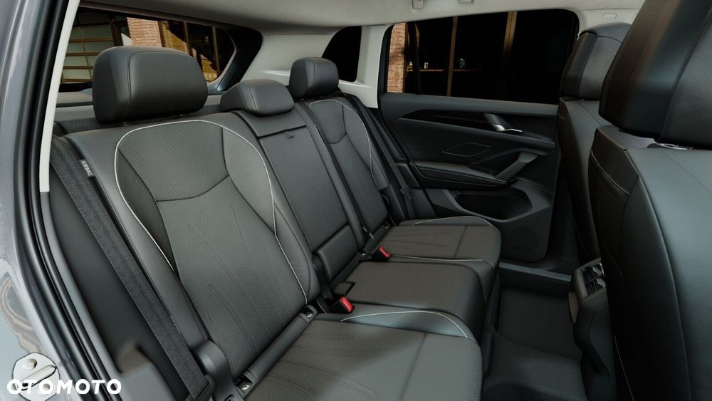 Volkswagen Tiguan 1.5 eTSI Elegance DSG - 17