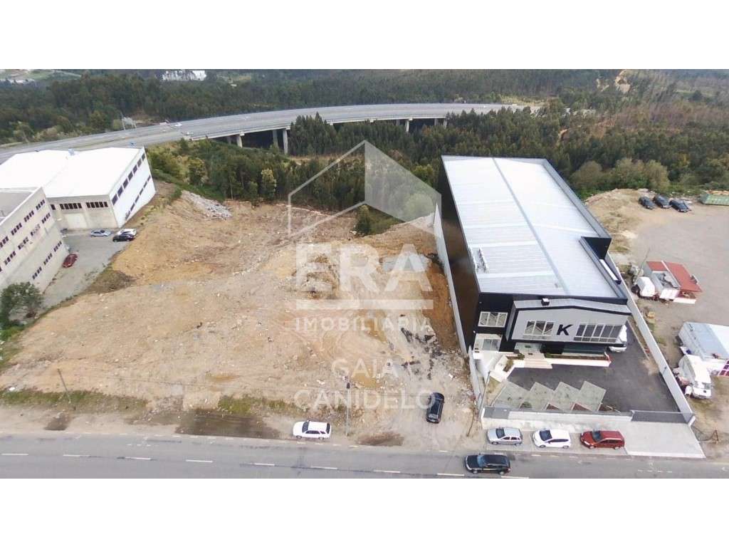 Terreno com 34.400 m² em Gondomar - Grande imagem: 2/4