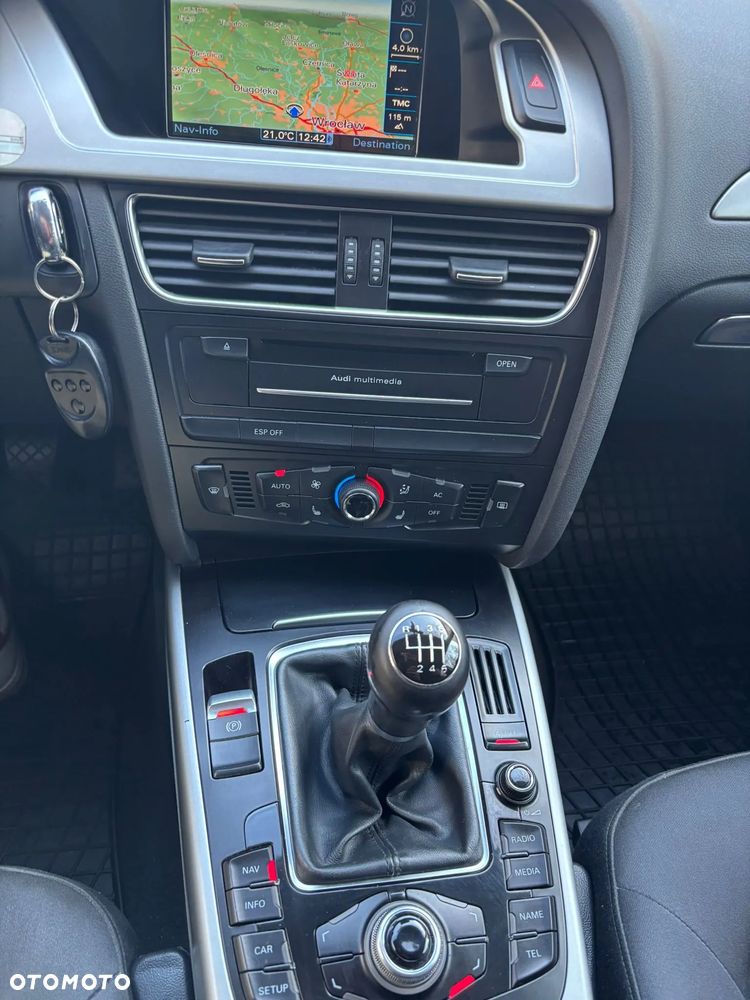 Audi A4 Avant 2.0 TDI - 25