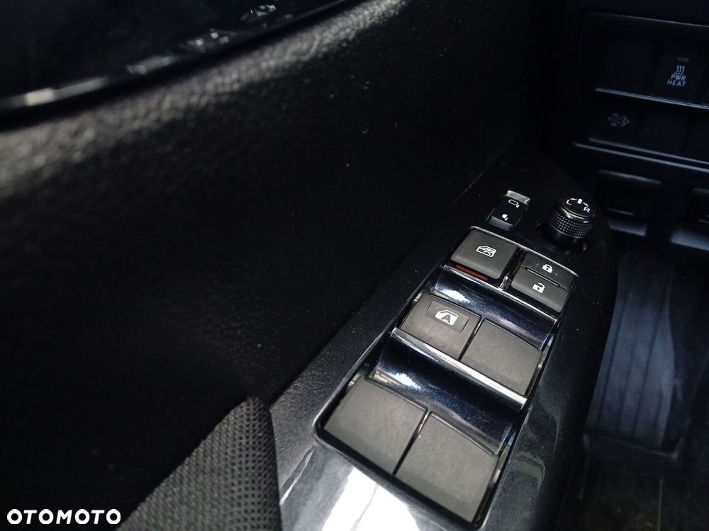 Toyota Hilux - 18