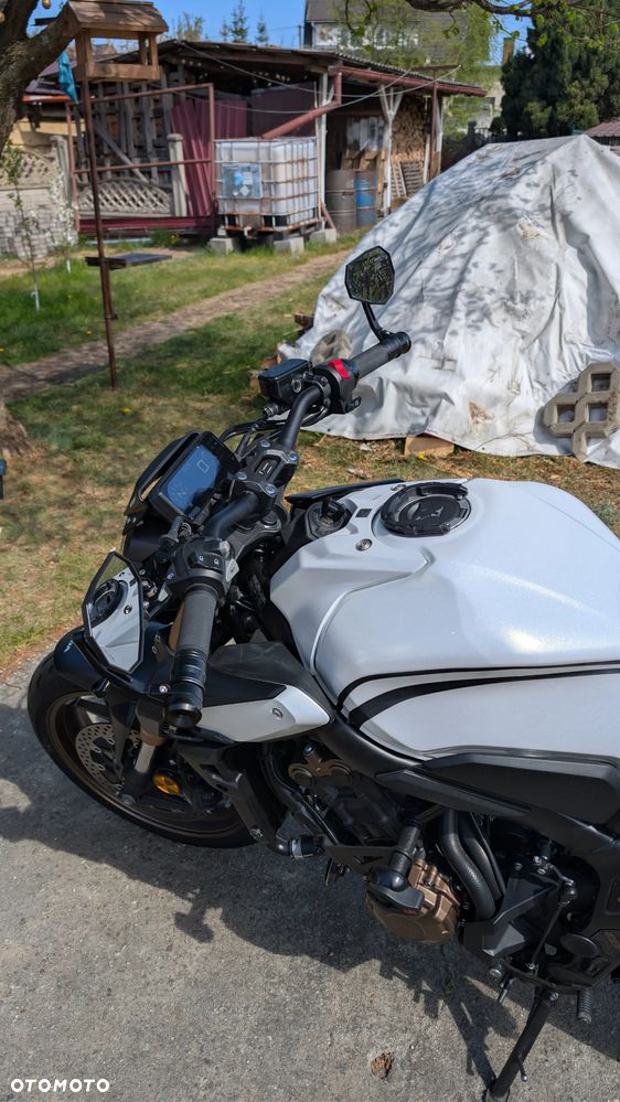 Honda CB - 17