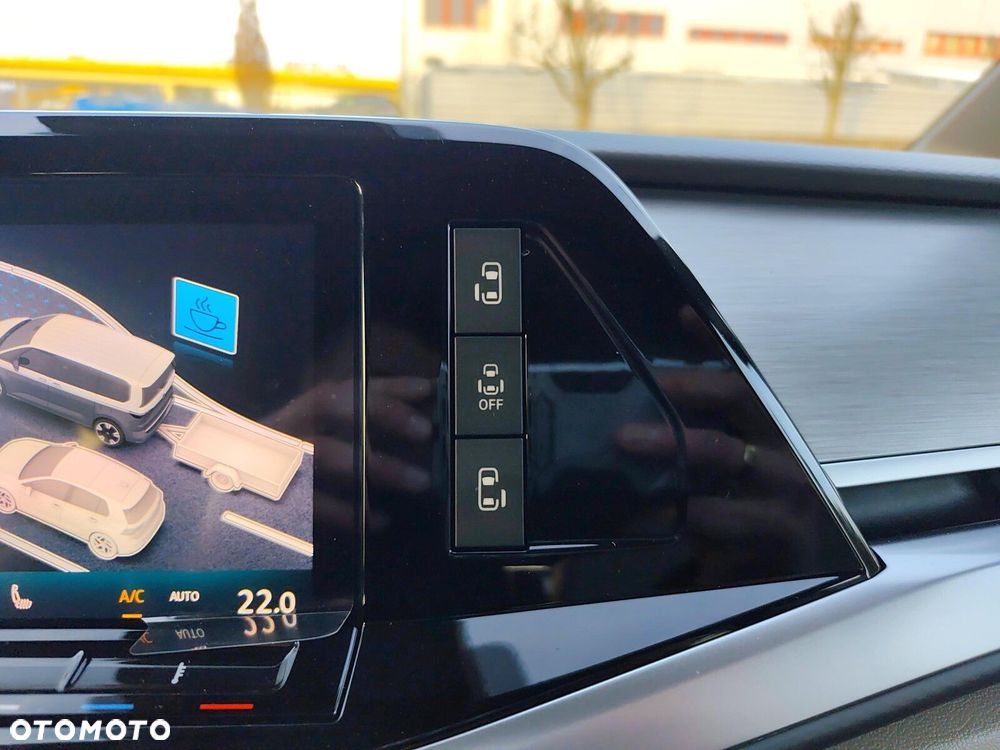 Volkswagen Multivan - 27