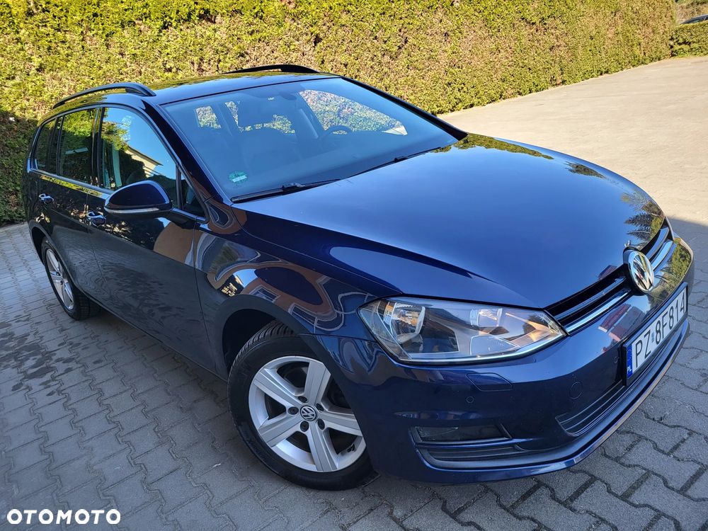 Volkswagen Golf - 6