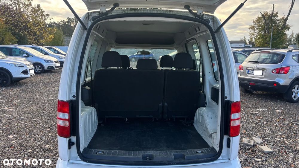 Volkswagen Caddy Maxi Comfortline BMT - 17