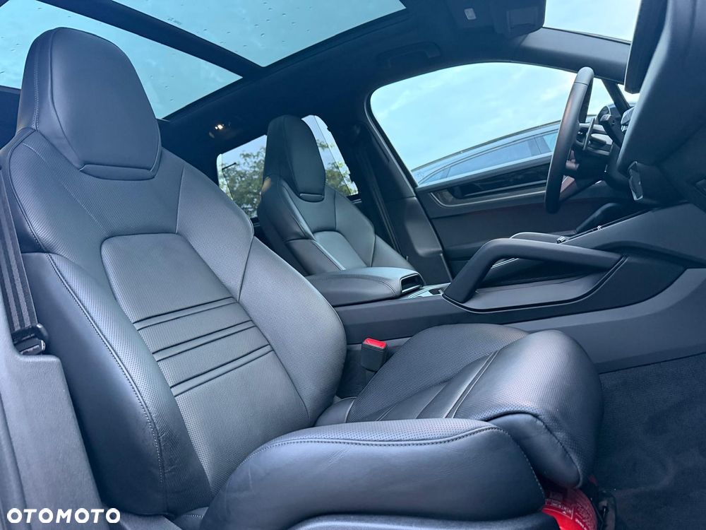 Porsche Cayenne S E-Hybrid Tiptronic S - 38