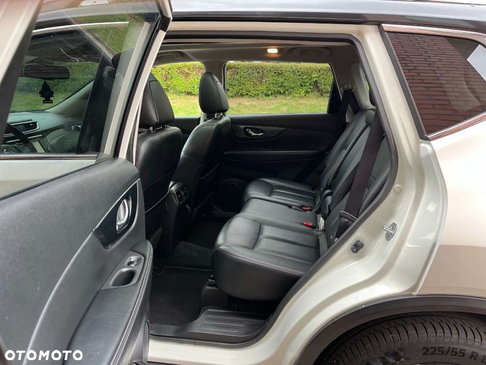 Nissan X-Trail 1.6 DCi Tekna 4WD - 24