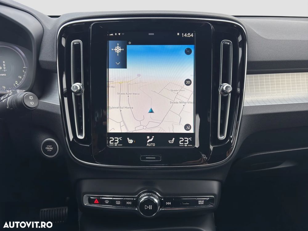 Volvo XC 40 T5 Recharge DKG Inscription Expression - 17