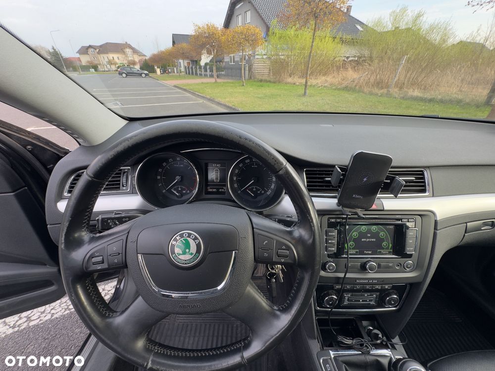 Skoda Superb 2.0 TDI Exclusive - 14