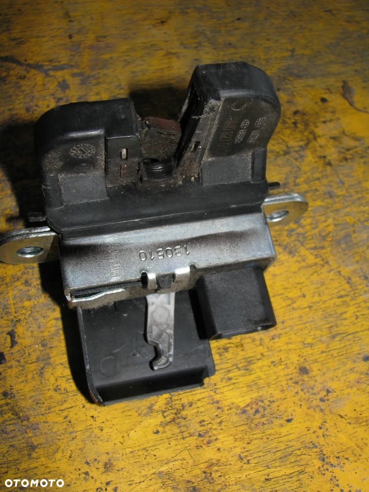 ZAMEK KLAPY TYŁ TYLNEJ GOLF VI GOLF VI PLUS - 2