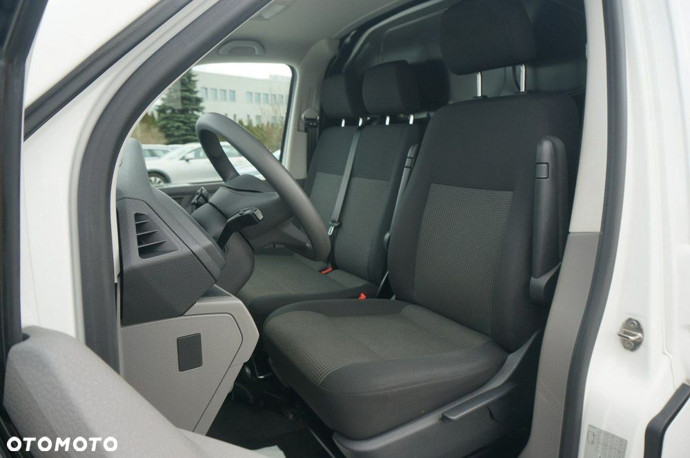 Volkswagen Transporter - 14