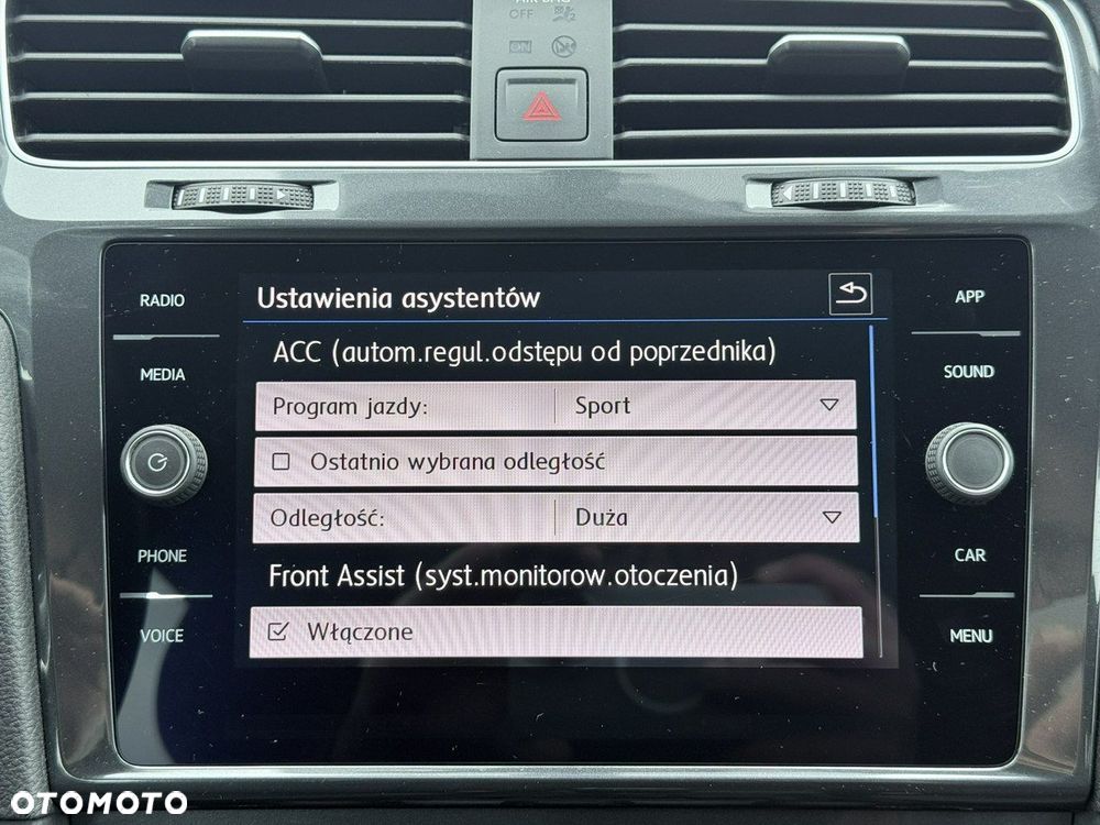 Volkswagen Golf Variant - 29