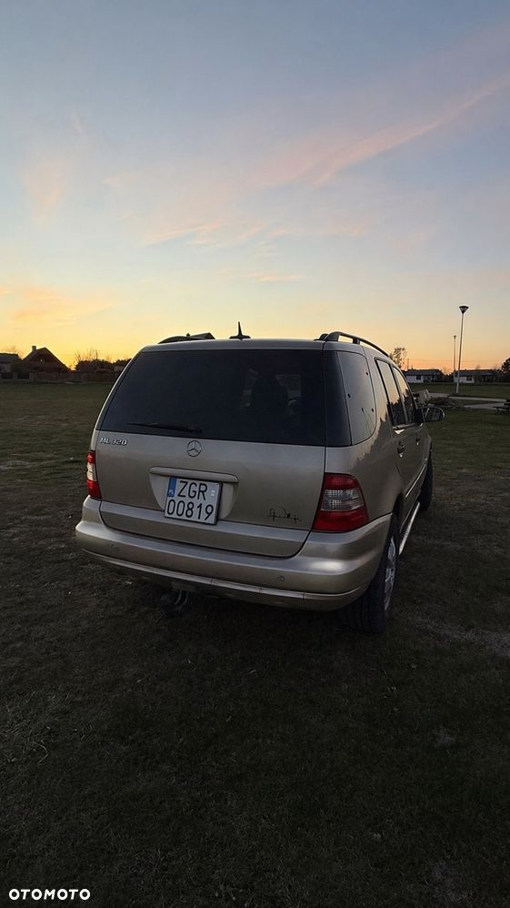 Mercedes-Benz ML - 3
