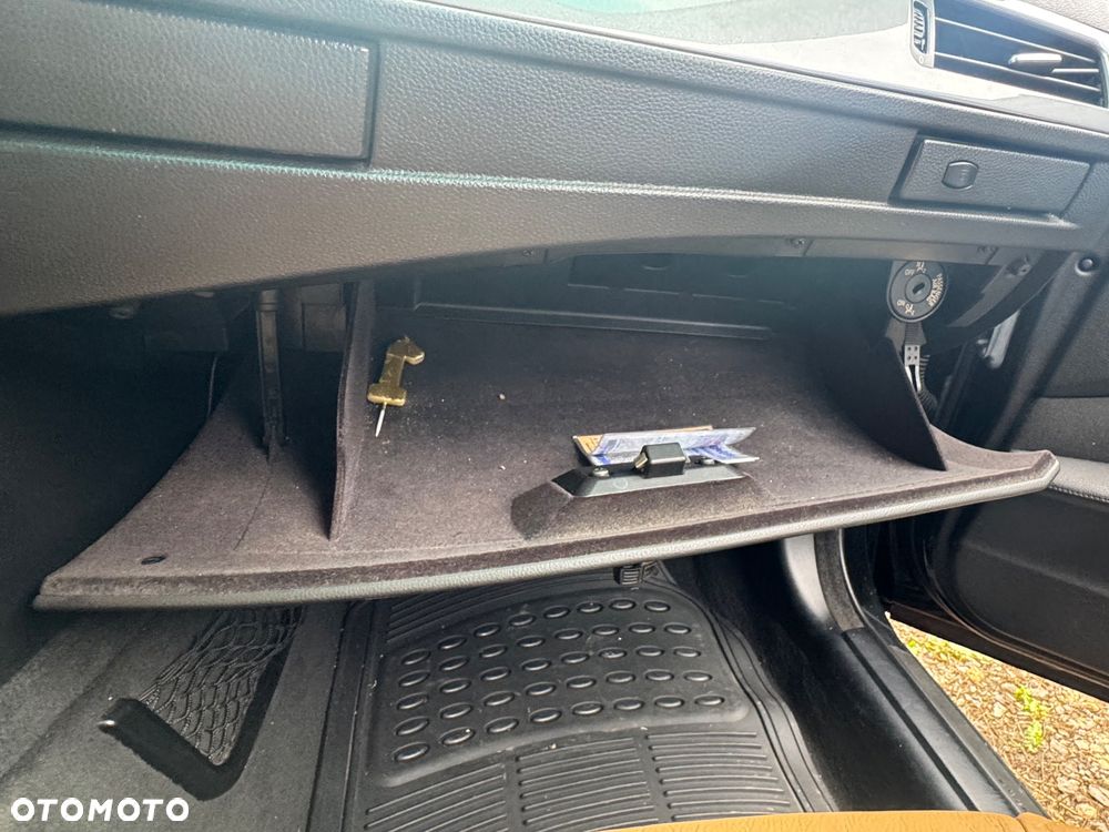 BMW e 60 części - 23