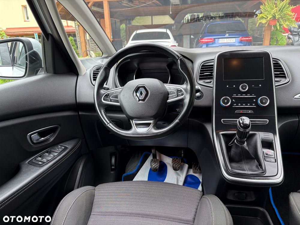 Renault Scenic - 20