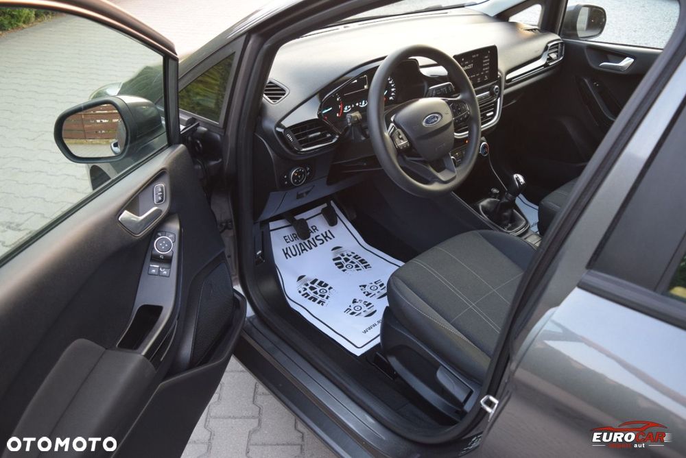 Ford Fiesta - 11