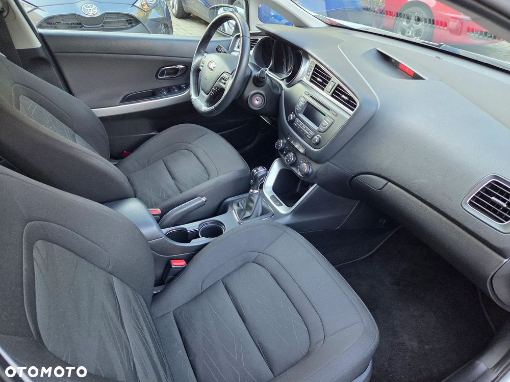 Kia Ceed 1.6 GDI Edition 7 - 14