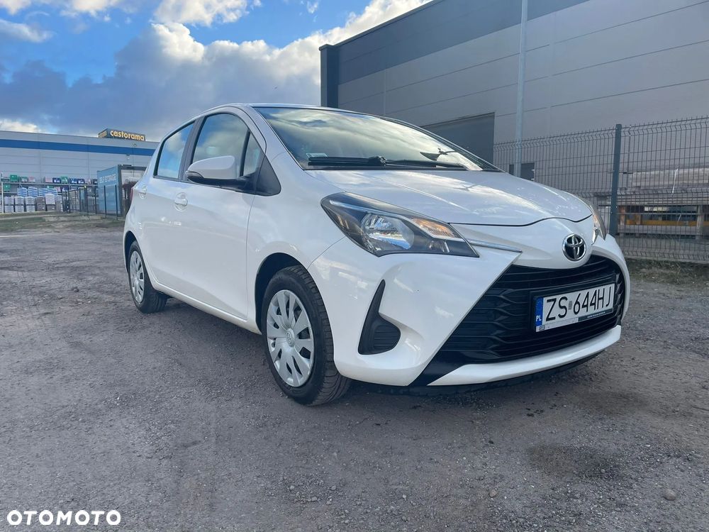 Toyota Yaris - 1