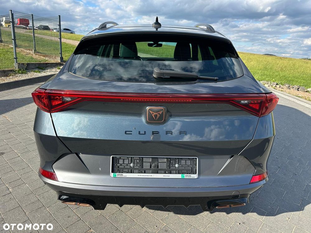Cupra Formentor 1.4 e-Hybrid DSG - 5
