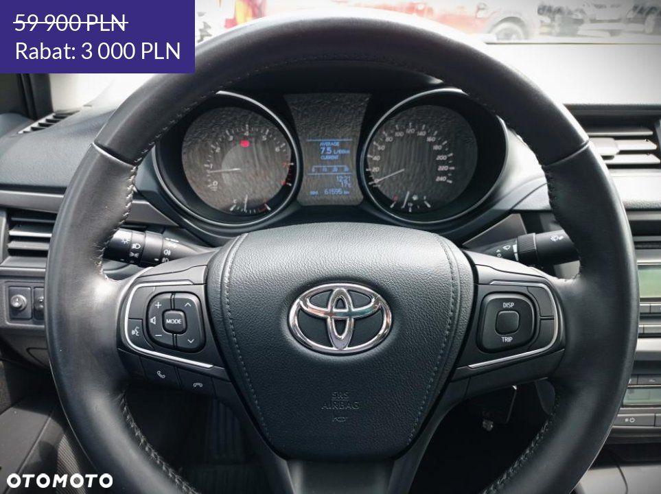 Toyota Avensis - 15