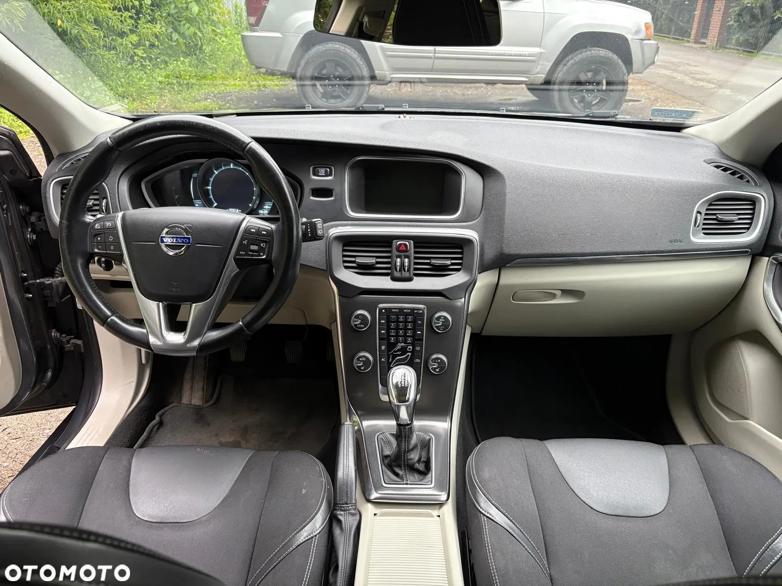 Volvo V40 D2 Summum - 8