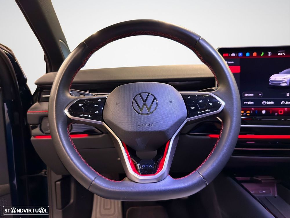 Volkswagen ID.7 86 kWh GTX — fotografia 11