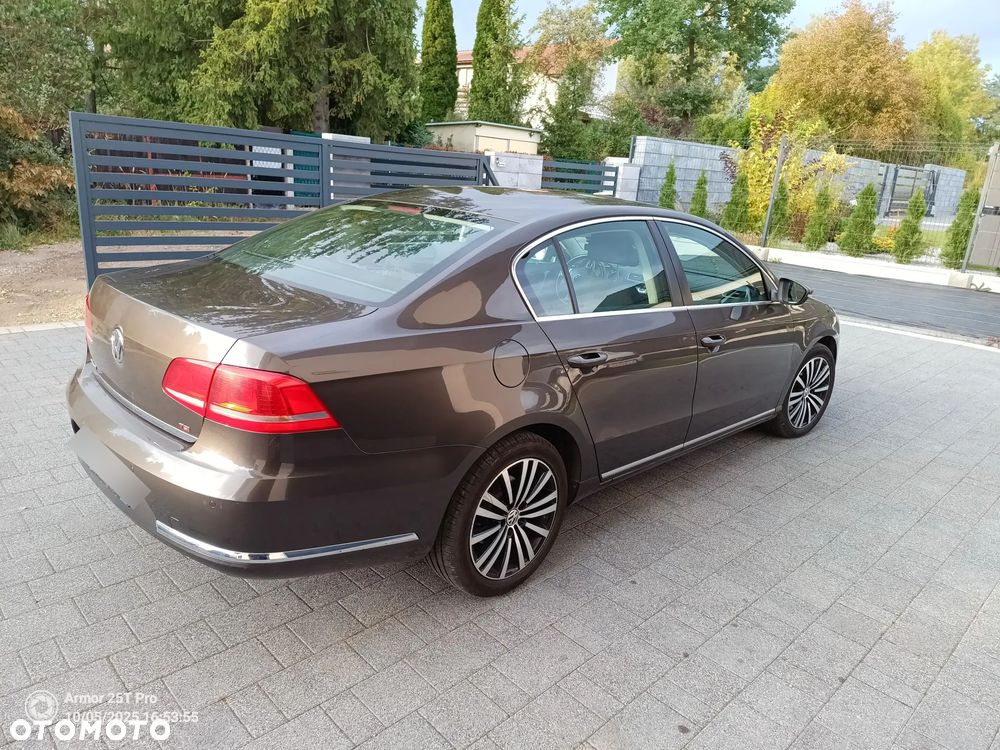Volkswagen Passat - 3