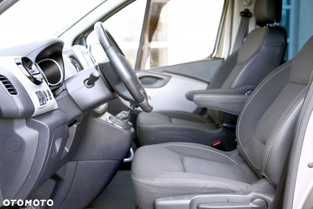 Renault Trafic SpaceClass 1.6 dCi - 17