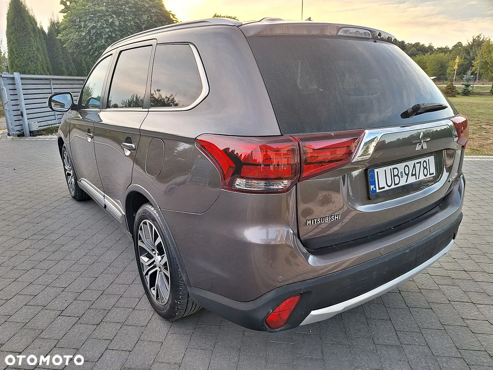Mitsubishi Outlander 2.0 2WD CVT Spirit+ - 9