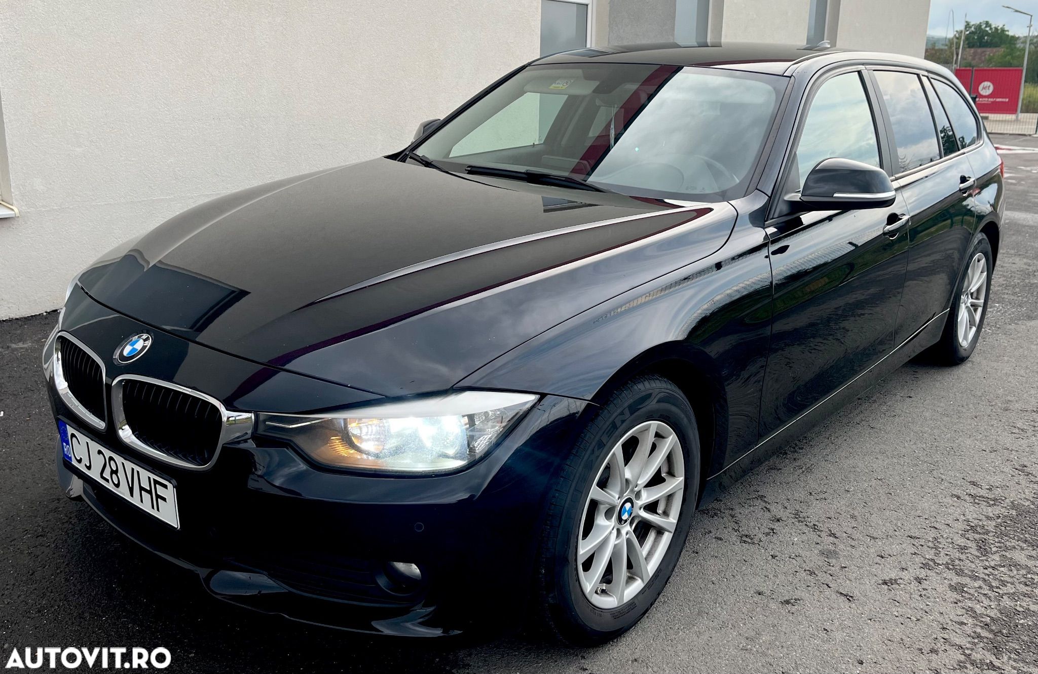 BMW Seria 3 316d Touring Aut. Advantage - 1