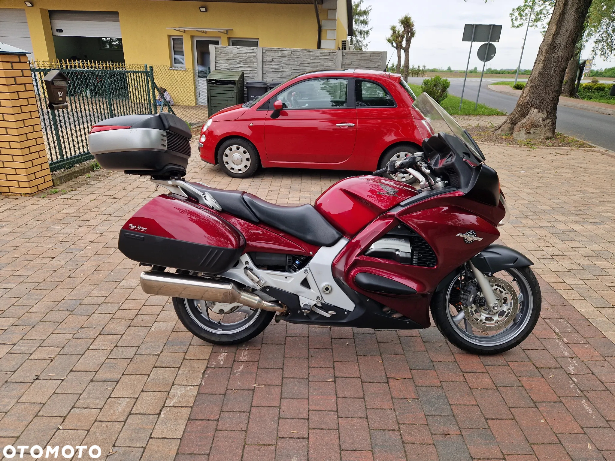 Honda ST - 6