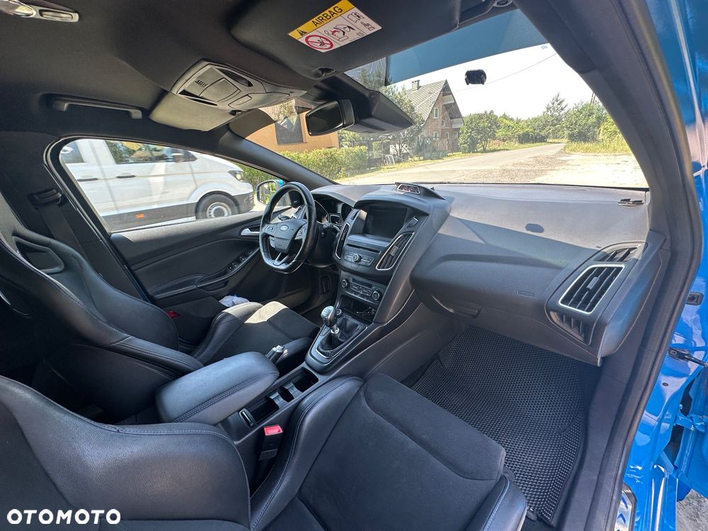 Ford Focus - 14