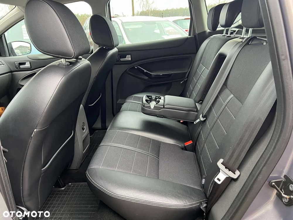 Ford Kuga 2.0 TDCi Titanium - 10
