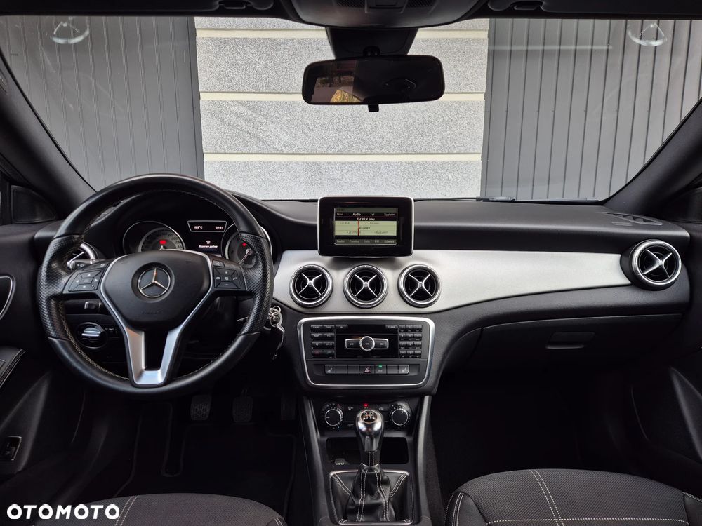 Mercedes-Benz CLA - 7