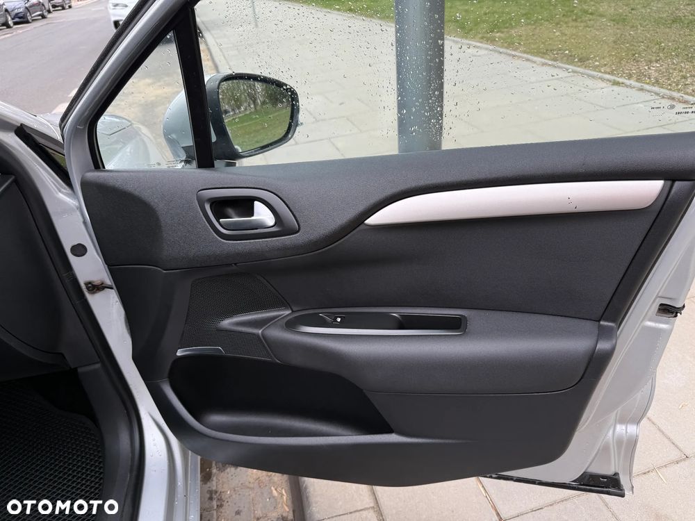 Citroën C4 - 6