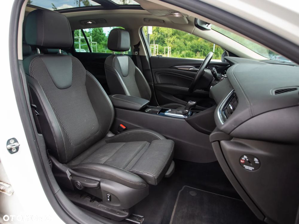 Opel Insignia 2.0 CDTI automatik Innovation - 21