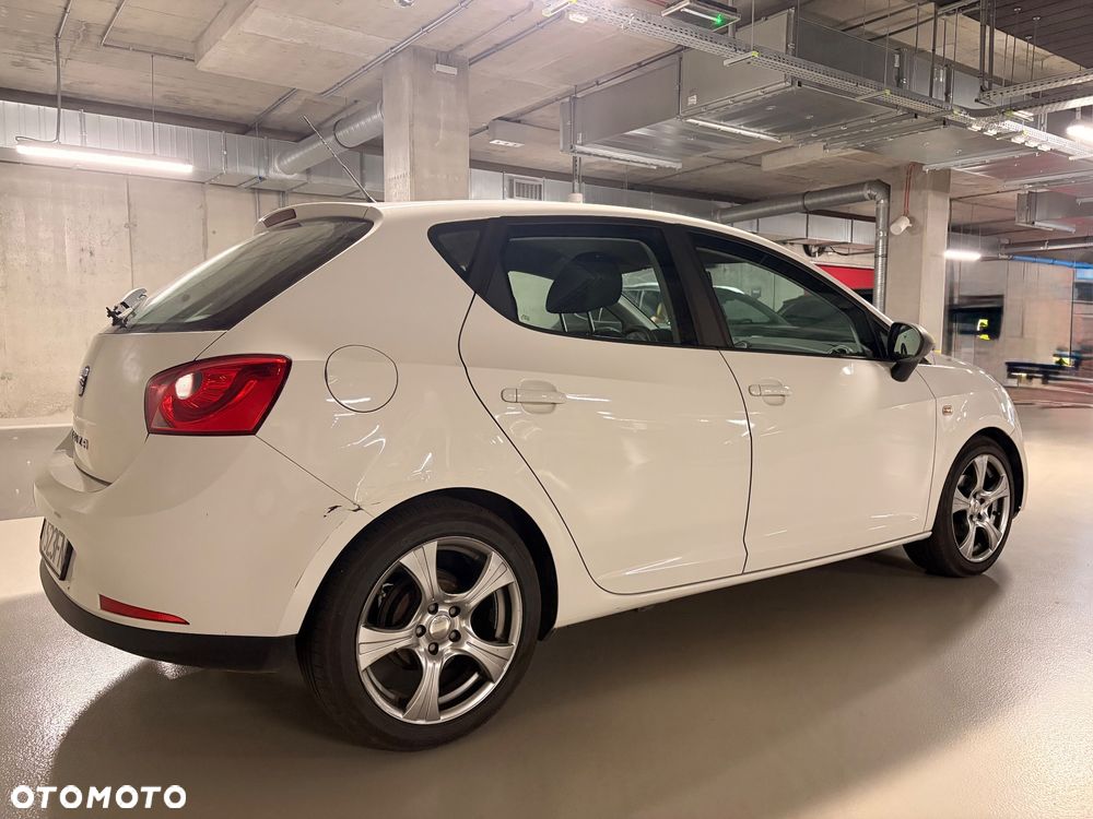Seat Ibiza 1.4 16V Reference - 11