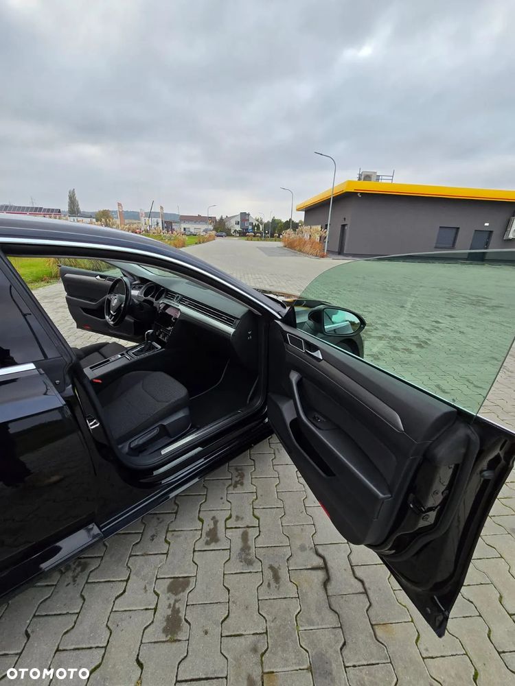 Volkswagen Arteon 2.0 TDI SCR Essence DSG - 16