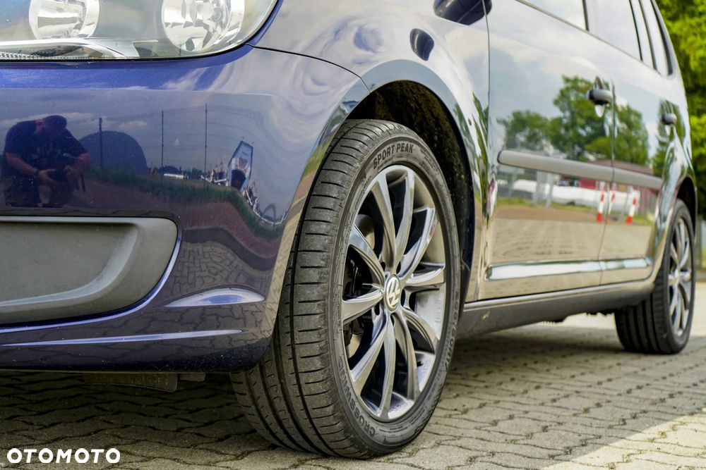 Volkswagen Touran 1.6 TDI DPF Trendline - 13