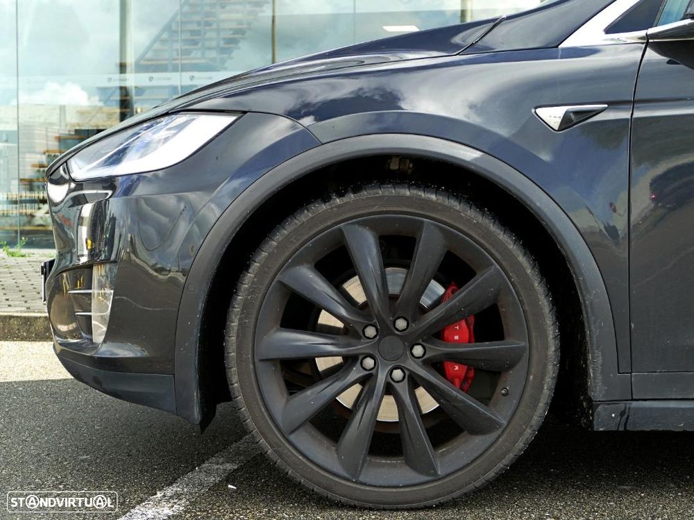 Tesla Model X P100D - 6