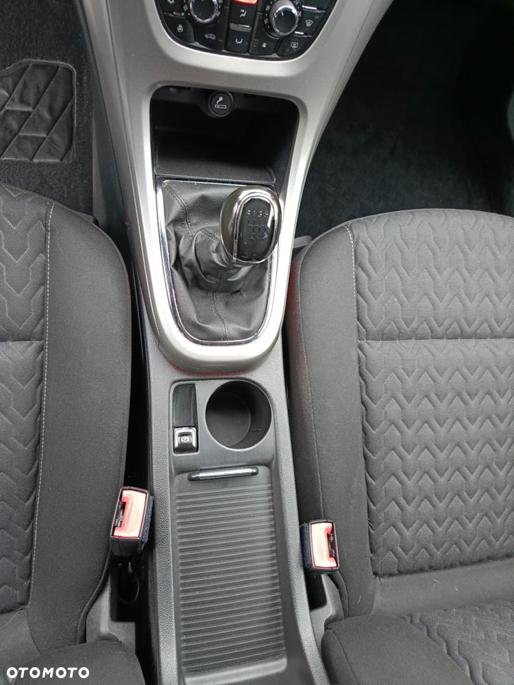 Opel Astra 1.4 Turbo Active - 14