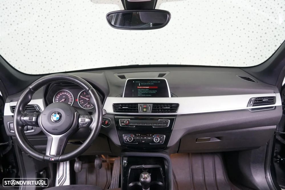 BMW X1 16 d sDrive Line Sport - 16