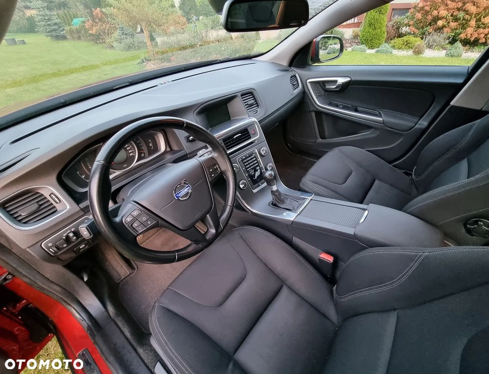 Volvo S60 T4 Kinetic - 14