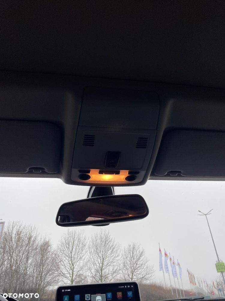 BMW Seria 3 325d - 15