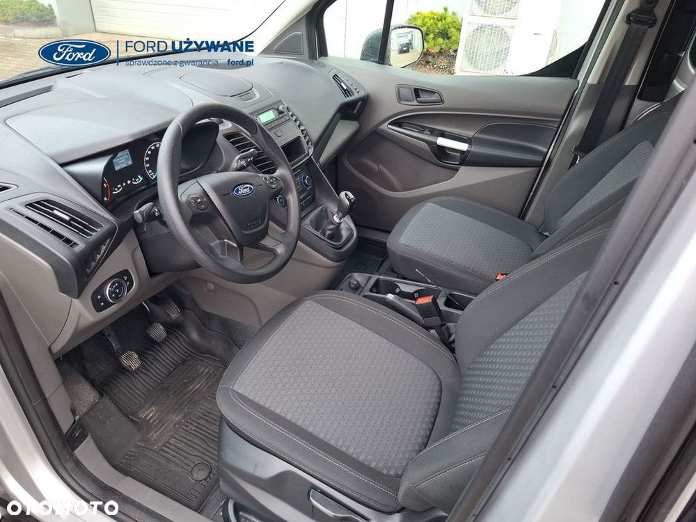Ford Transit Connect - 16