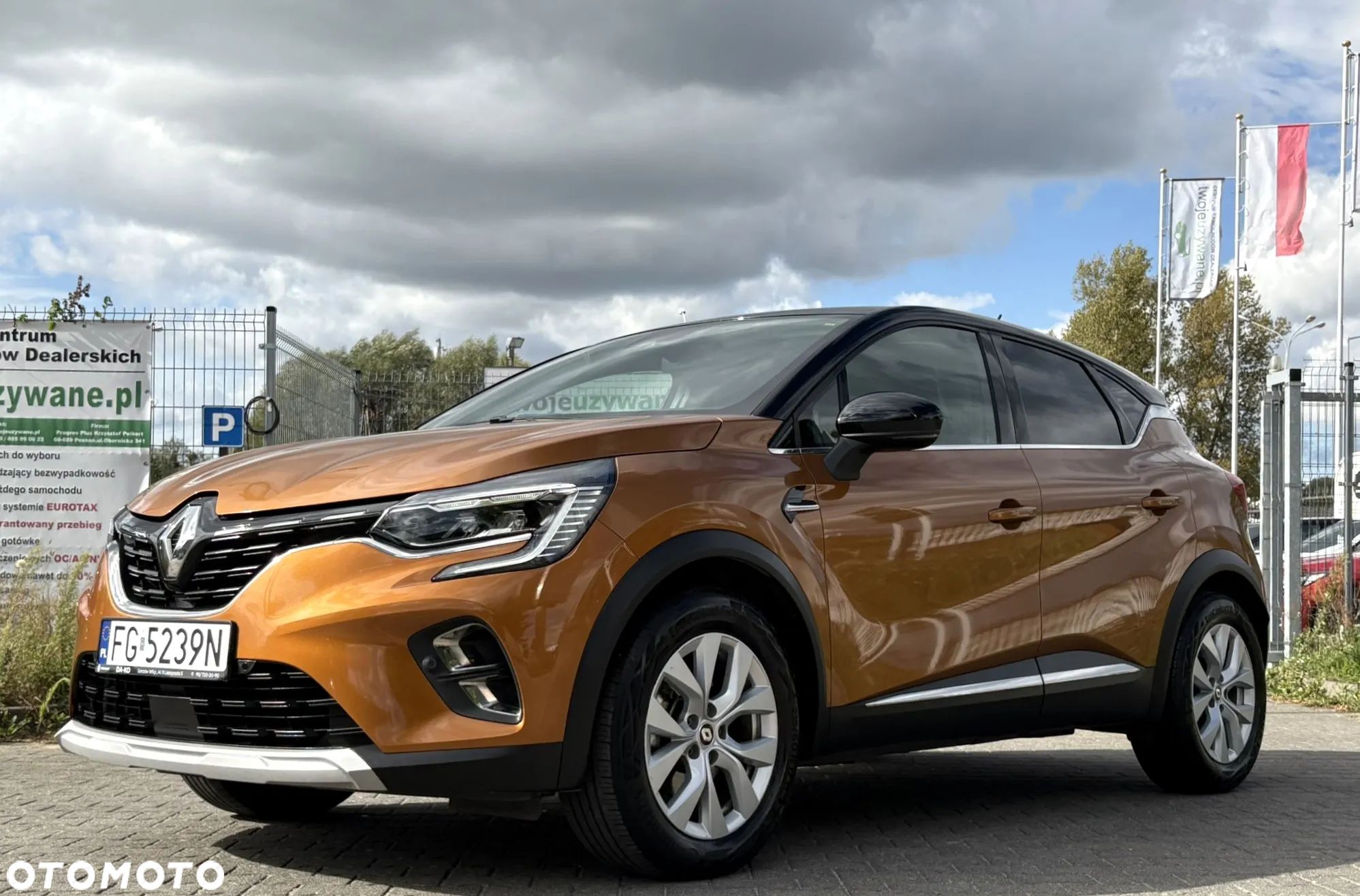 Renault Captur 1.6 E-TECH Full Hybrid 145 Intens - 1