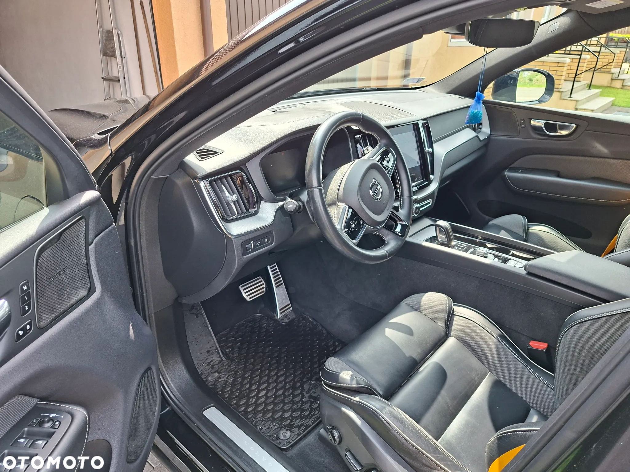 Volvo XC 60 - 8