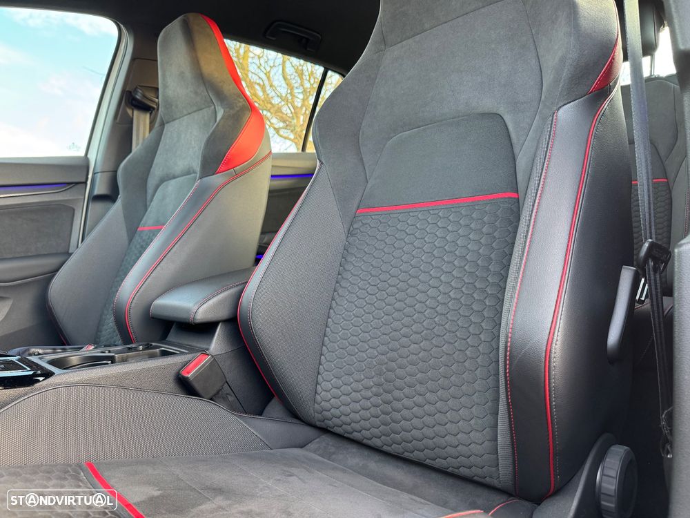 VW Golf 2.0 TSI OPF DSG GTI Clubsport - 38