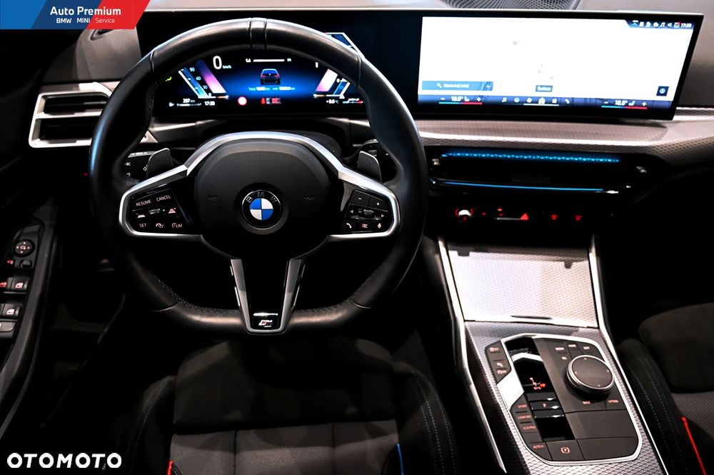 BMW Seria 3 330i Touring xDrive - 10