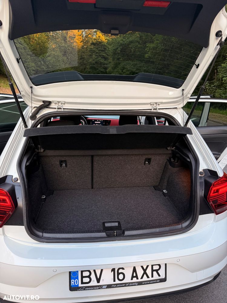Volkswagen Polo - 16